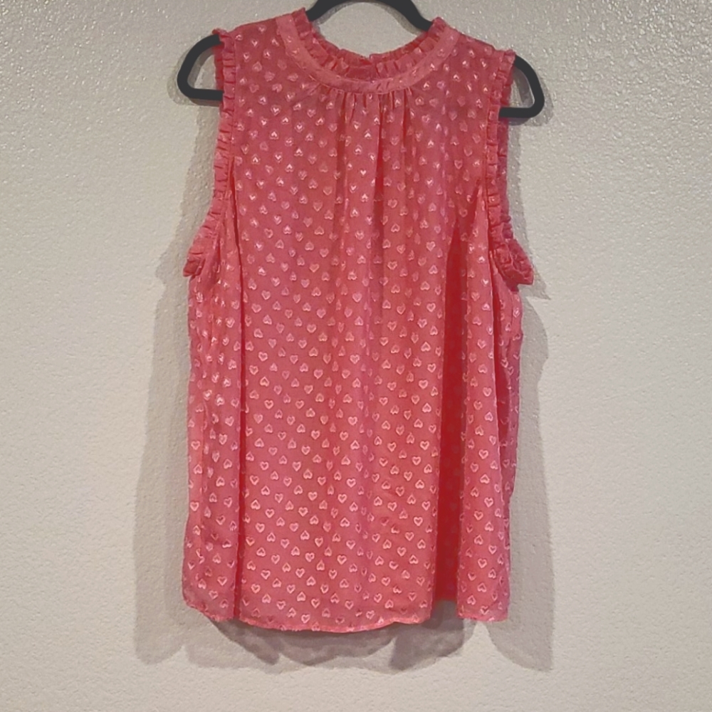 Cute pink sleeveless top